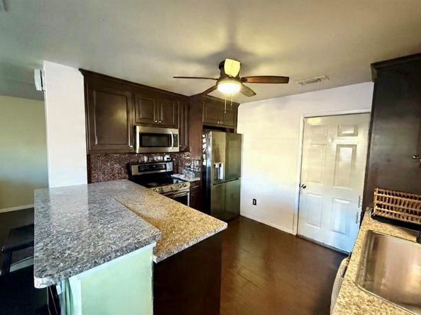 2711  Lucile Herrin  , Dallas Texas 75227