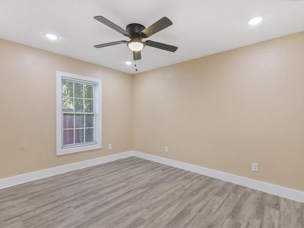 3236  Tom Ellen Street , Fort Worth Texas 76111