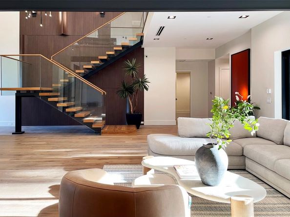 10236  Crestover Drive , Dallas Texas 75229