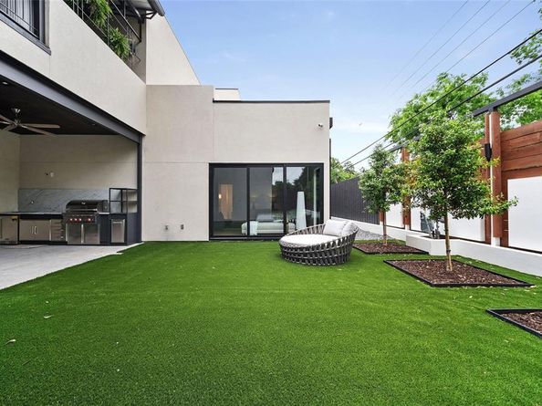 10236  Crestover Drive , Dallas Texas 75229