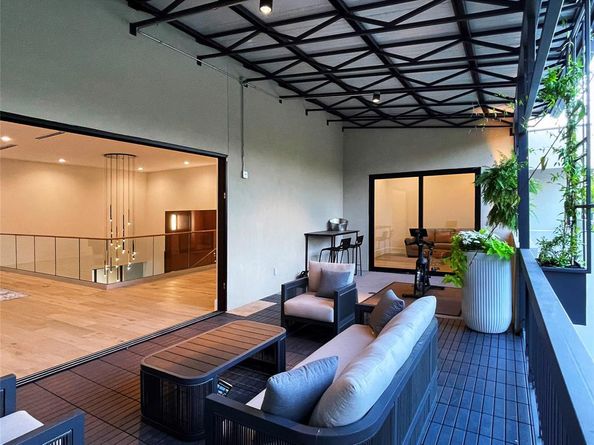 10236  Crestover Drive , Dallas Texas 75229