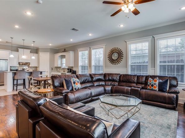 507 S Marlborough Avenue , Dallas Texas 75208