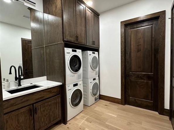 6410  Tuscany Park Drive  , Arlington Texas 76016