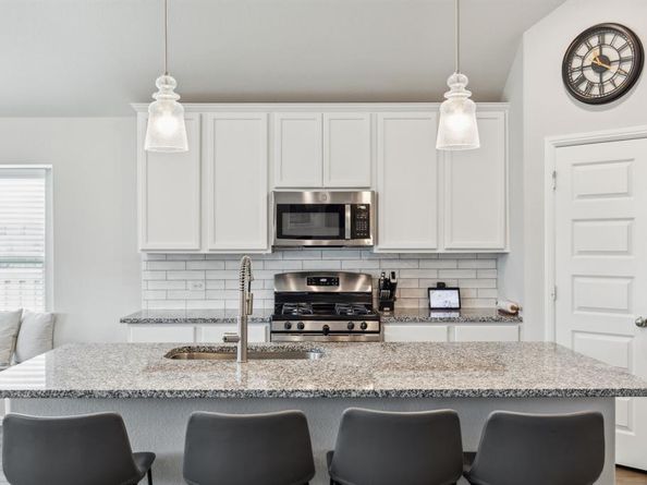 1424  Bellaire Street , Celina Texas 75009