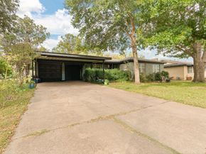 709  Cozby Street N, Benbrook Texas 76126