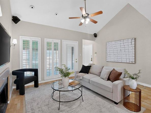 3105  San Jacinto Street  306, Dallas Texas 75204