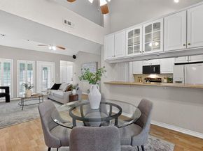 3105  San Jacinto Street  306, Dallas Texas 75204
