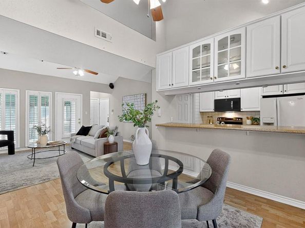 3105  San Jacinto Street  306, Dallas Texas 75204