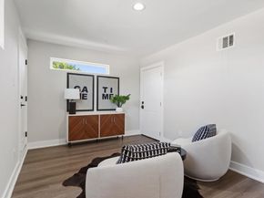 5810  Hudson Street , Dallas Texas 75206