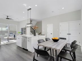 5810  Hudson Street , Dallas Texas 75206