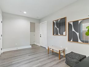 5810  Hudson Street , Dallas Texas 75206