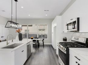 5810  Hudson Street , Dallas Texas 75206