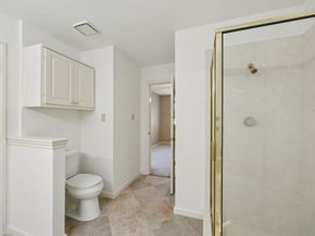 1115  Shawnee Trail , Carrollton Texas 75007