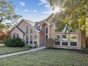 1115  Shawnee Trail , Carrollton Texas 75007