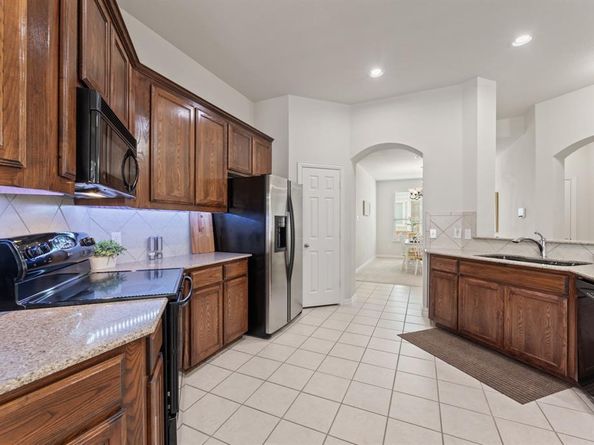 10236  Brenden Drive , McKinney Texas 75072