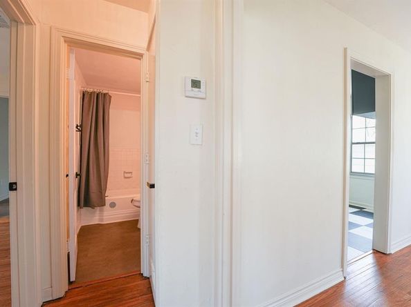 2512  Malvern Trail , Fort Worth Texas 76105