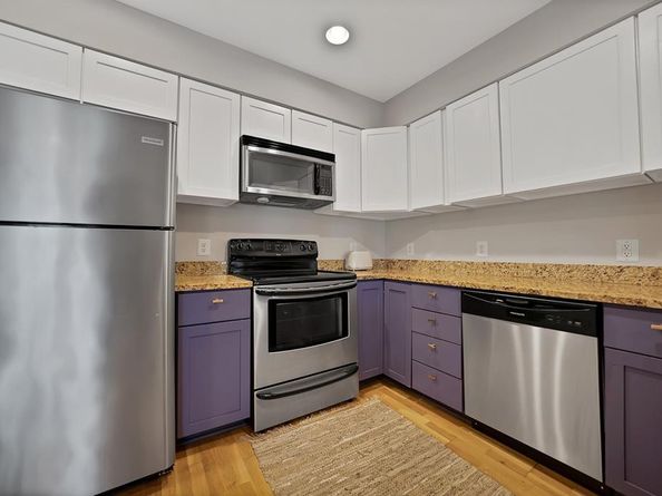 2722  Knight Street  407B, Dallas Texas 75219