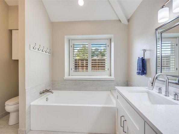 2301  Rocky Trail , Garland Texas 75044