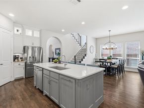 346  Hill Creek Lane , Grapevine Texas 76051