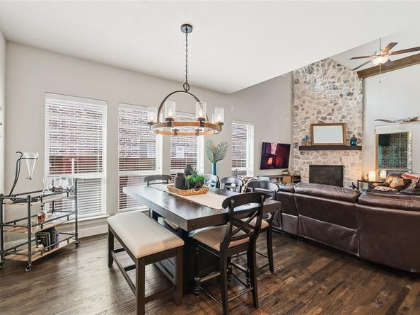 346  Hill Creek Lane , Grapevine Texas 76051