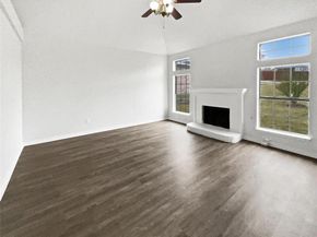 1726  Hillcrest Court , Balch Springs Texas 75180