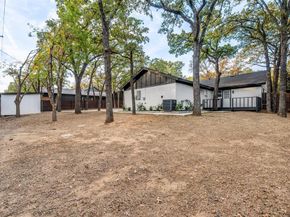 105  Shadow Lane , Euless Texas 76039