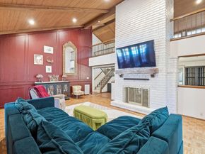 2813  Raintree Drive , Carrollton Texas 75006