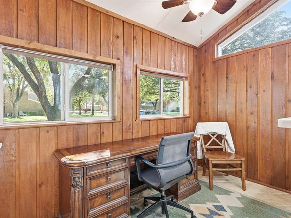 2813  Raintree Drive , Carrollton Texas 75006