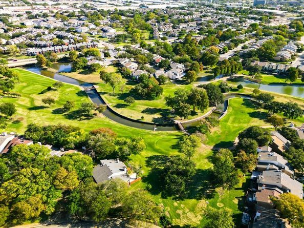 2813  Raintree Drive , Carrollton Texas 75006