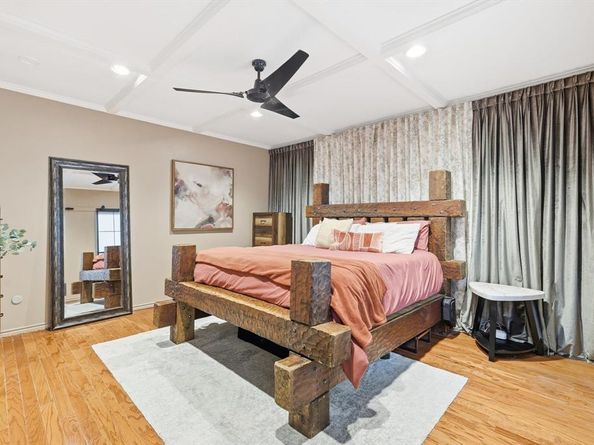 2813  Raintree Drive , Carrollton Texas 75006