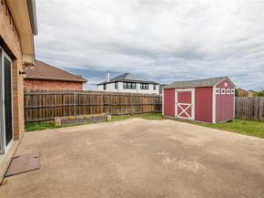 1302  Red Deer Way , Arlington Texas 76002