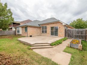 1302  Red Deer Way , Arlington Texas 76002