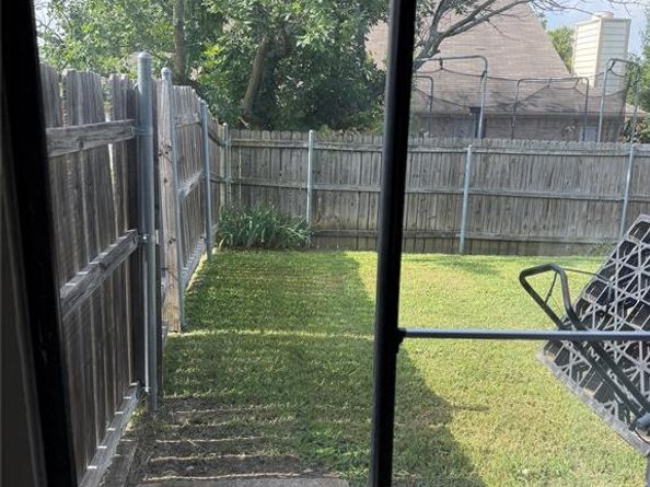 305 N Long Rifle Drive , Fort Worth Texas 76108