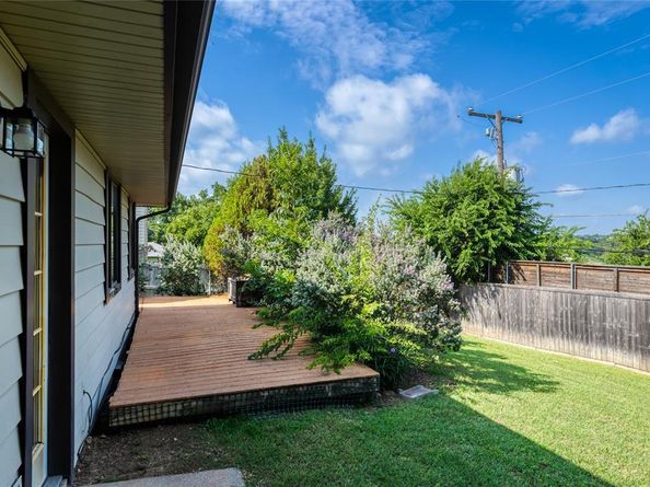 305 N Long Rifle Drive , Fort Worth Texas 76108