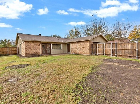 1105  Bass Drive , Plano Texas 75025