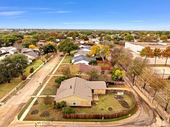 1105  Bass Drive , Plano Texas 75025