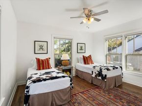 5811  El Campo Avenue , Fort Worth Texas 76107