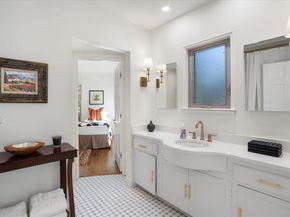 5811  El Campo Avenue , Fort Worth Texas 76107