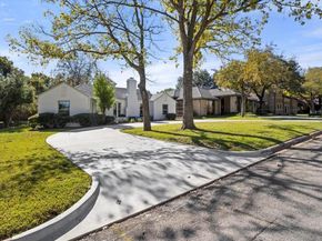 5811  El Campo Avenue , Fort Worth Texas 76107