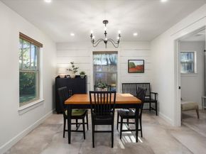 5811  El Campo Avenue , Fort Worth Texas 76107