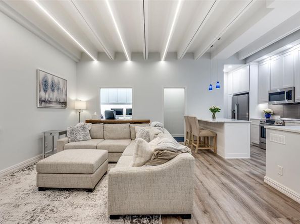 6211 W Northwest Highway  G202, Dallas Texas 75225