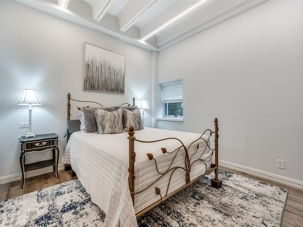 6211 W Northwest Highway  G202, Dallas Texas 75225