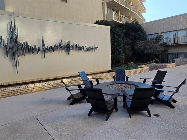 6211 W Northwest Highway  G202, Dallas Texas 75225