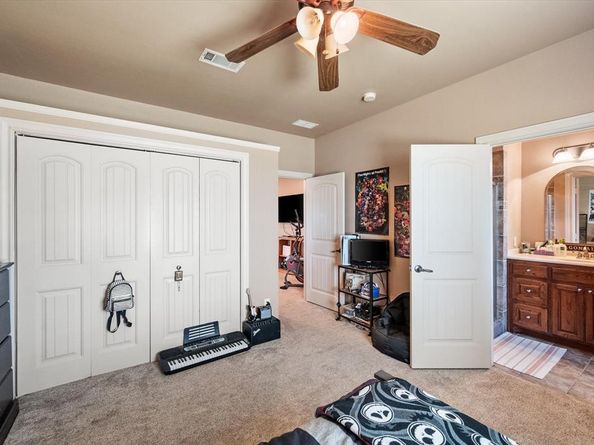 895  Bardin Road , Grand Prairie Texas 75052