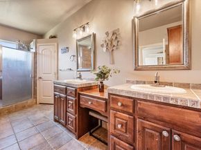 895  Bardin Road , Grand Prairie Texas 75052