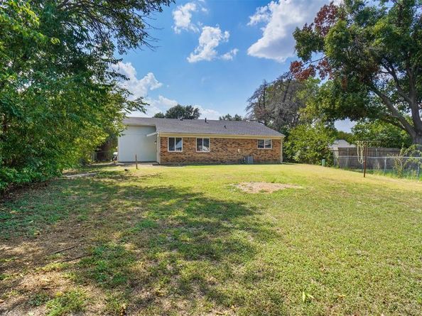 7937  Trimble Drive , Fort Worth Texas 76134