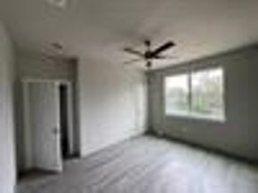 1406  Diceman Avenue , Dallas Texas 75203