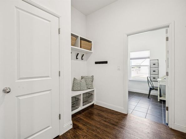 1318  Oliver Creek Lane , Justin Texas 76247