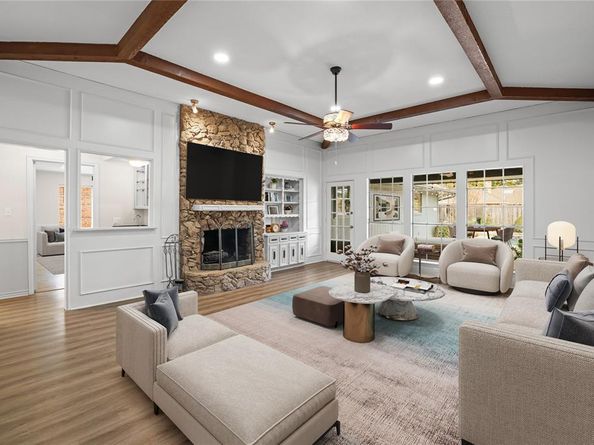 2407  Silver Holly Lane , Richardson Texas 75082