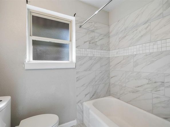 608 W Pleasantview Drive , Hurst Texas 76054